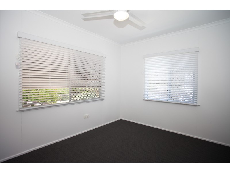 55 Bedford Rd, Andergrove QLD 4740