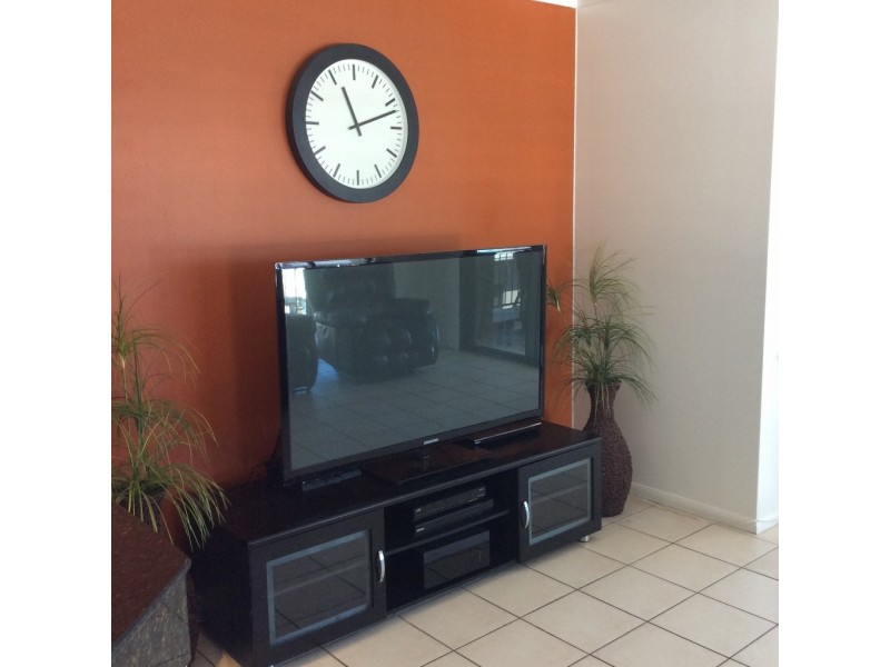 Apartment 4 Santorini Tower, Mackay Harbour QLD 4740