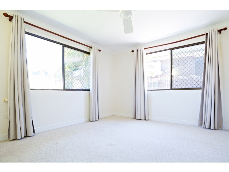 14 Hillside Tce, Mount Pleasant QLD 4740