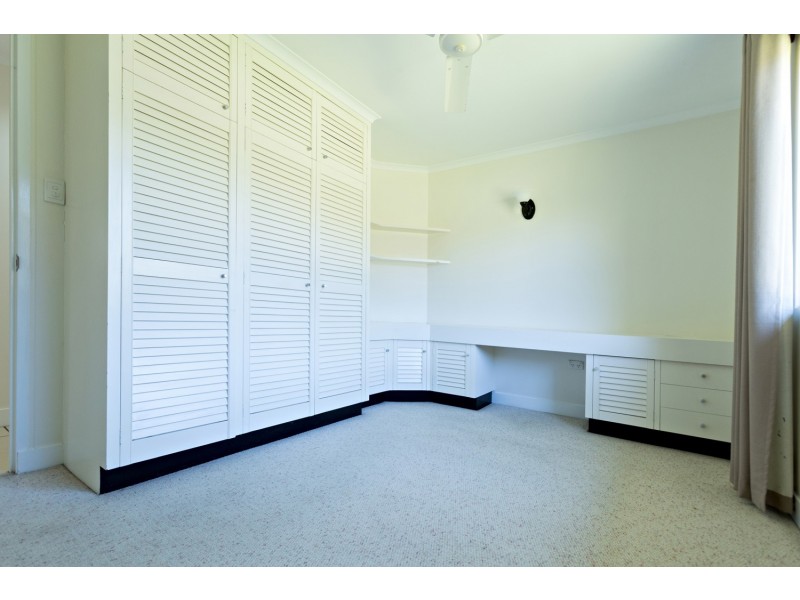 14 Hillside Tce, Mount Pleasant QLD 4740