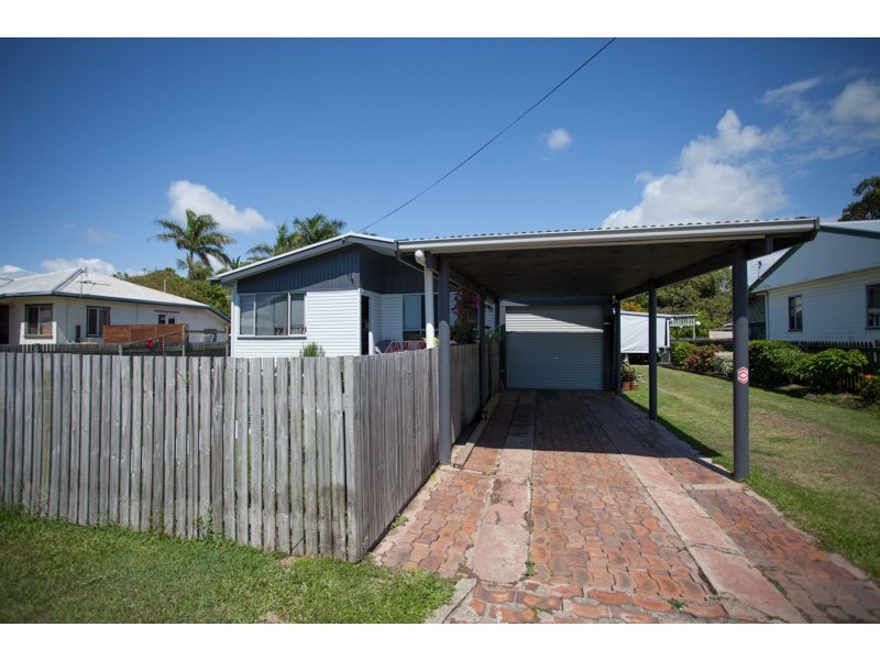 30 Hart St, South Mackay QLD 4740