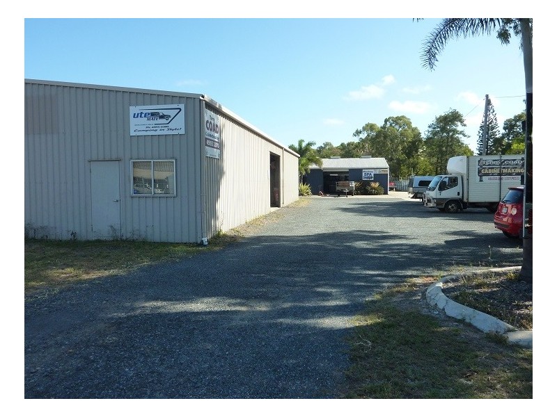 1/2 David Muir Street, Slade Point QLD 4740