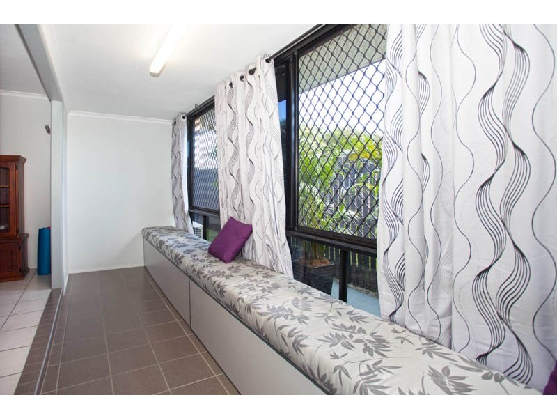 1 Nicklin Drive, Beaconsfield QLD 4740