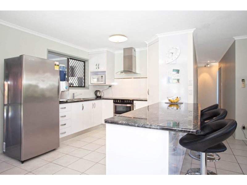 1 Nicklin Drive, Beaconsfield QLD 4740