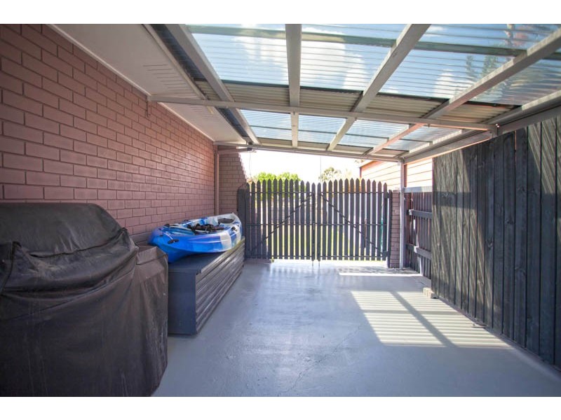 1 Nicklin Drive, Beaconsfield QLD 4740