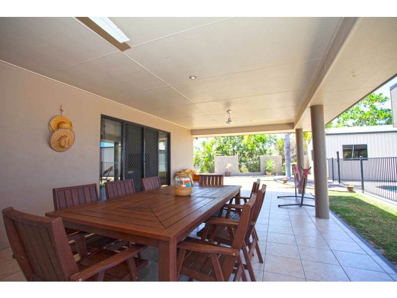 96 Busuttin Drive, Eimeo QLD 4740