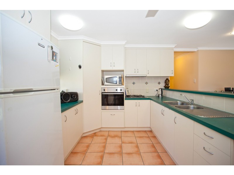 37 Royal Sands Blvd, Bucasia QLD 4750