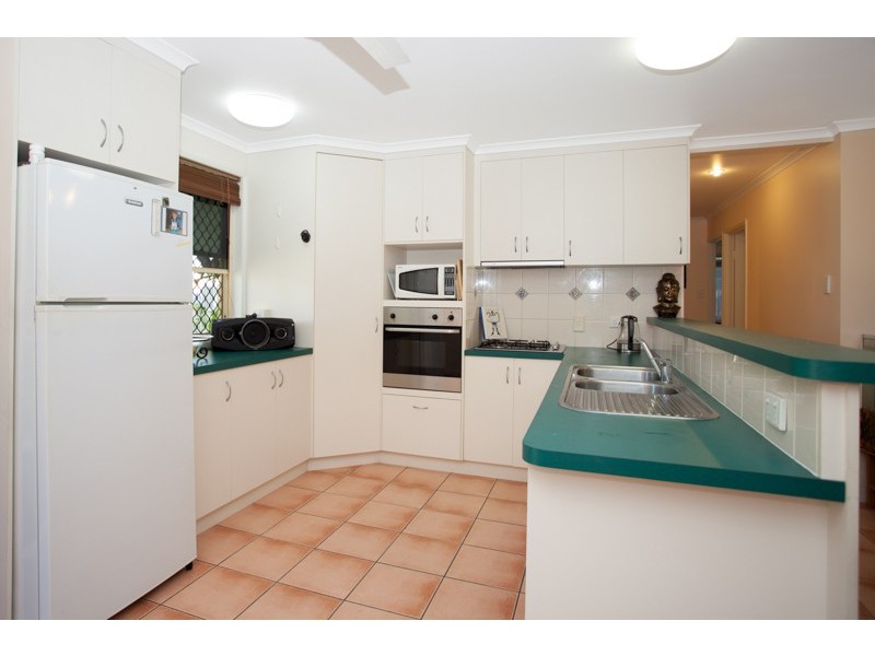 37 Royal Sands Blvd, Bucasia QLD 4750