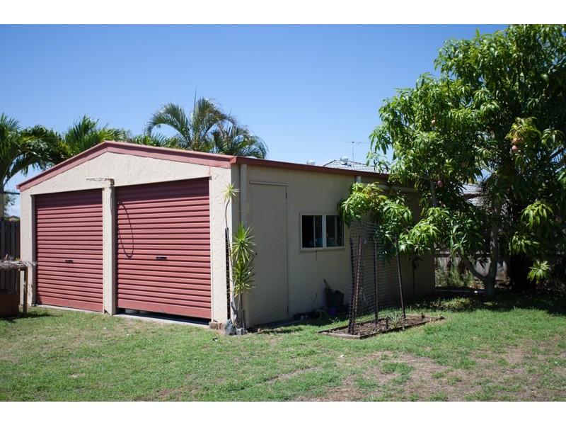 37 Royal Sands Blvd, Bucasia QLD 4750