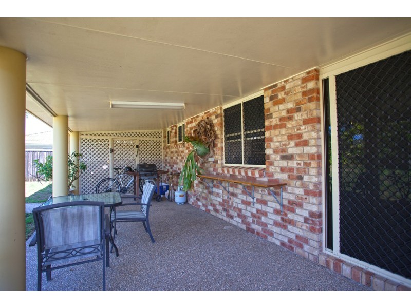 37 Royal Sands Blvd, Bucasia QLD 4750