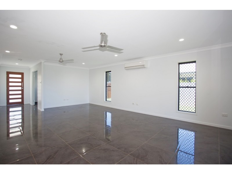 28 Bachelor Court, Marian QLD 4753