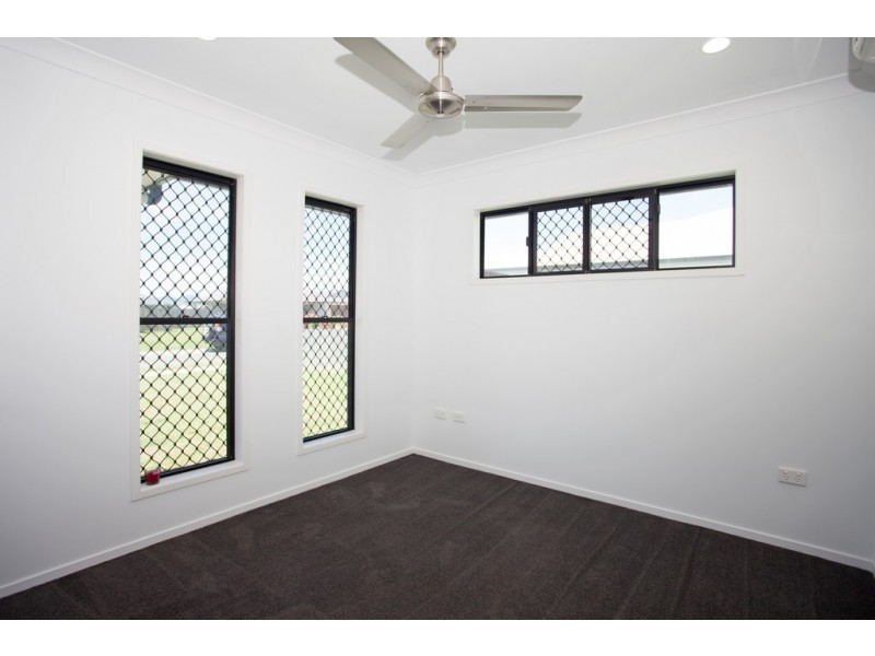 28 Bachelor Court, Marian QLD 4753