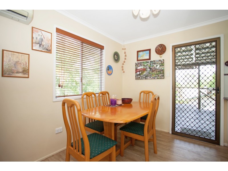 8 Stott Street, Bucasia QLD 4750