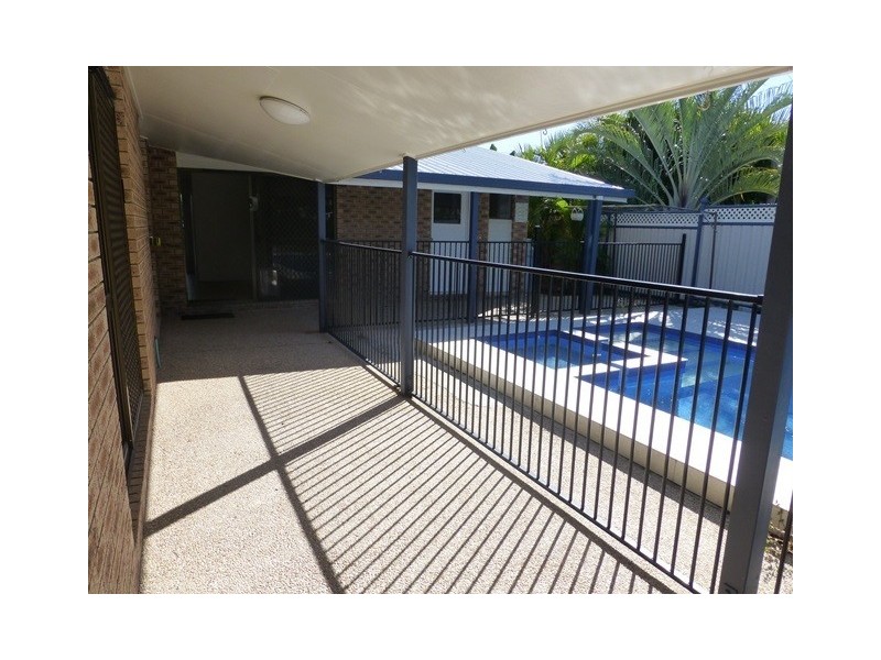 12 Flors Avenue, Mount Pleasant QLD 4740