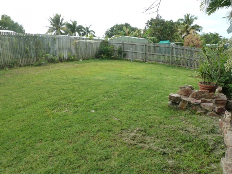 20 Kingfisher St, Slade Point QLD 4740