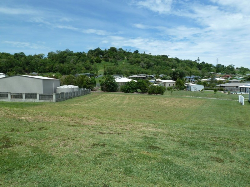 5 Logan Crescent, Erakala QLD 4740