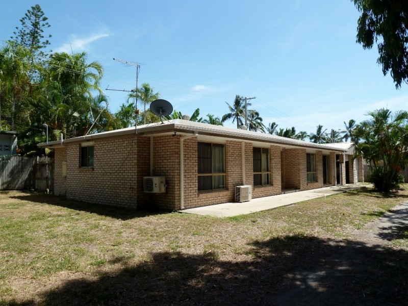 22 Bourke Street, Blacks Beach QLD 4740