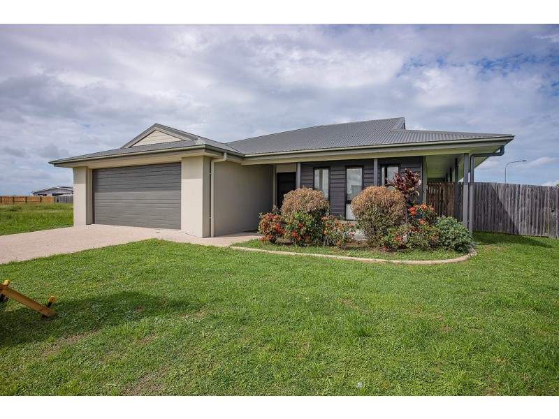 65 Bellavista Ct, Beaconsfield QLD 4740