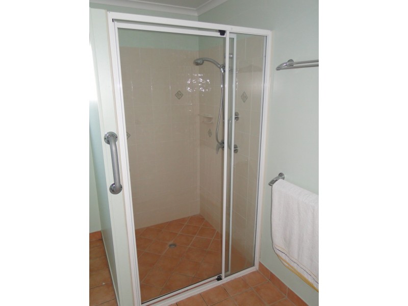 5 Pharlap Parade, Ooralea QLD 4740