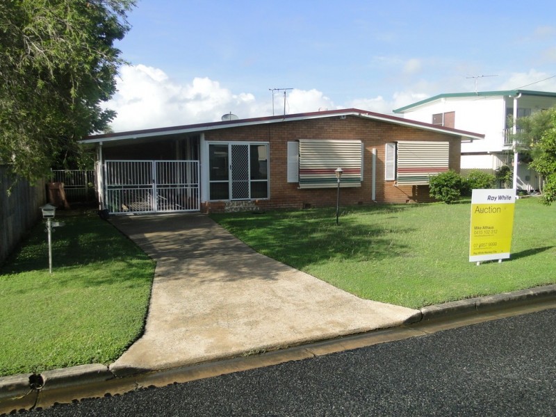 5 Pharlap Parade, Ooralea QLD 4740