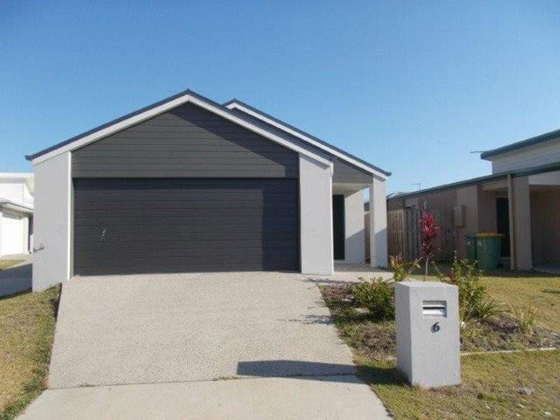 6 Holloways Court, Blacks Beach QLD 4740