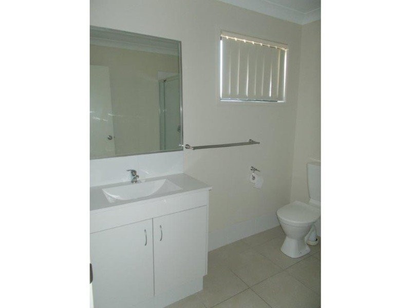 6 Holloways Court, Blacks Beach QLD 4740