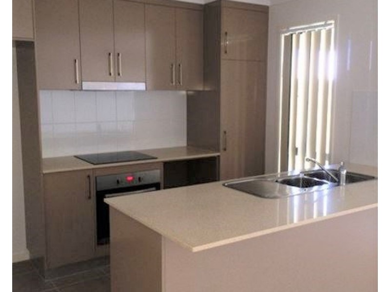 Unit 1, 44 Superior Boulevard, Andergrove QLD 4740
