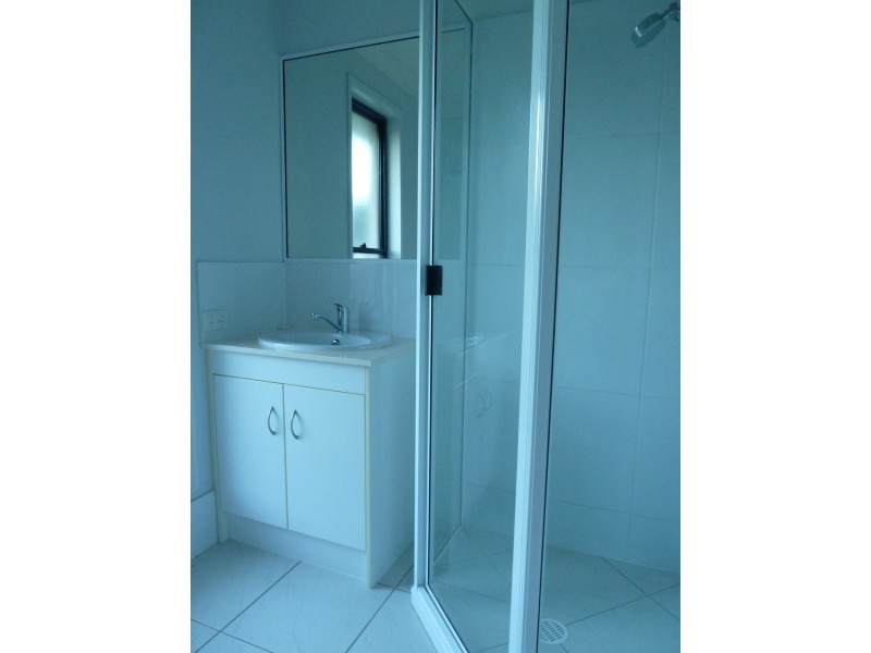 2/5 Bilgola Place, Blacks Beach QLD 4740