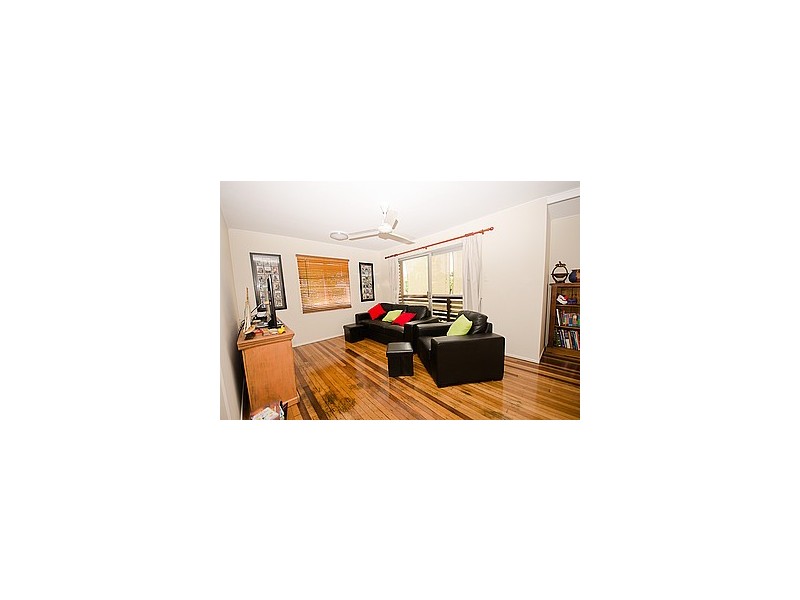 60 Waverley Street, Bucasia QLD 4750