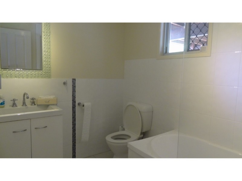 60 Waverley Street, Bucasia QLD 4750