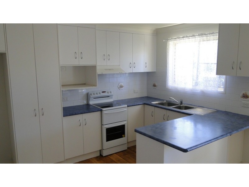 15 Jorgensen Street, Bakers Creek QLD 4740