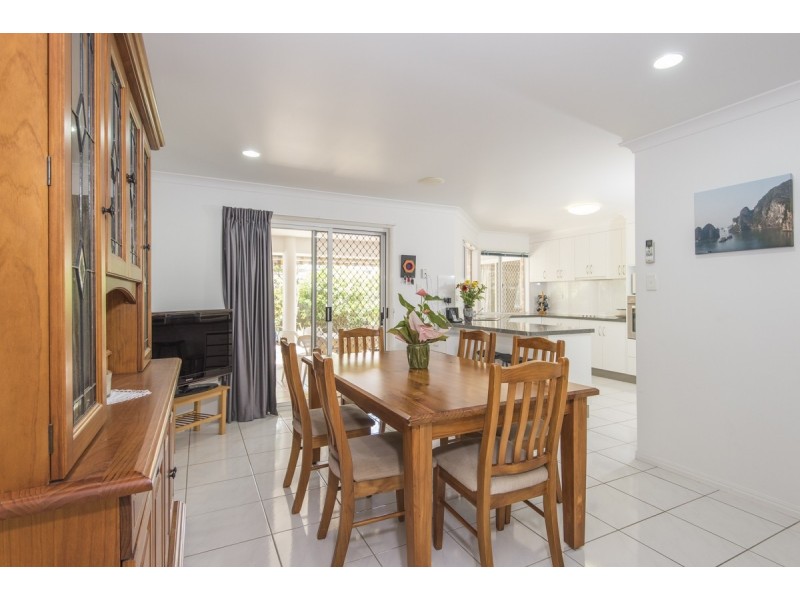 19 Border Street, Glenella QLD 4740