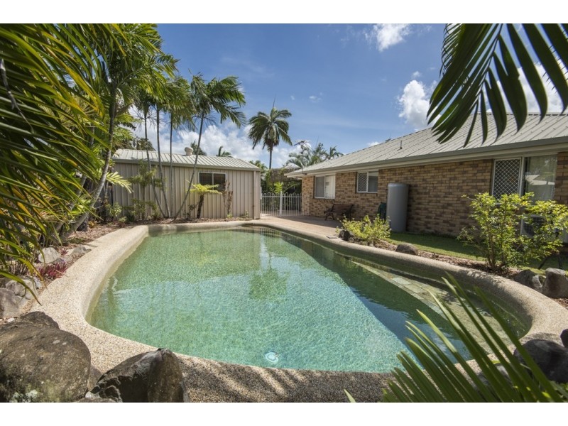 19 Border Street, Glenella QLD 4740