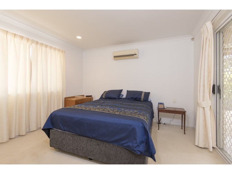 19 Border Street, Glenella QLD 4740