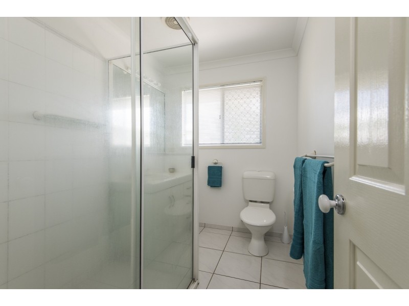 19 Border Street, Glenella QLD 4740