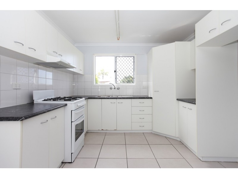 18 Geoffrey Thomas Dr, Bucasia QLD 4750