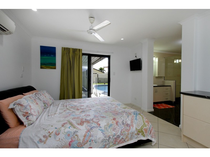 12 Absolon Street, South Mackay QLD 4740