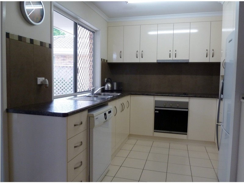 Unit 1, 2 Glenhorn Close, West Mackay QLD 4740