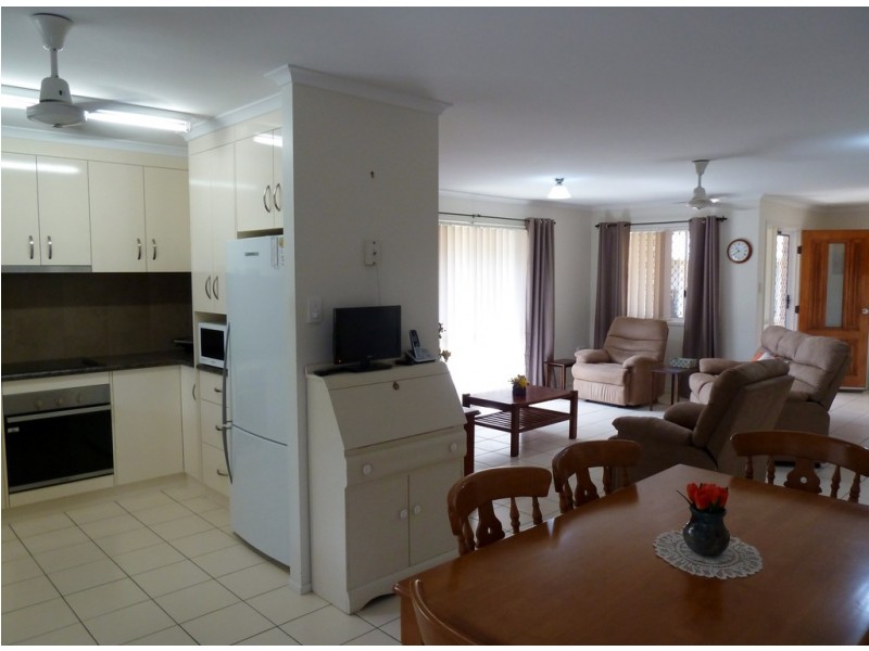 Unit 1, 2 Glenhorn Close, West Mackay QLD 4740