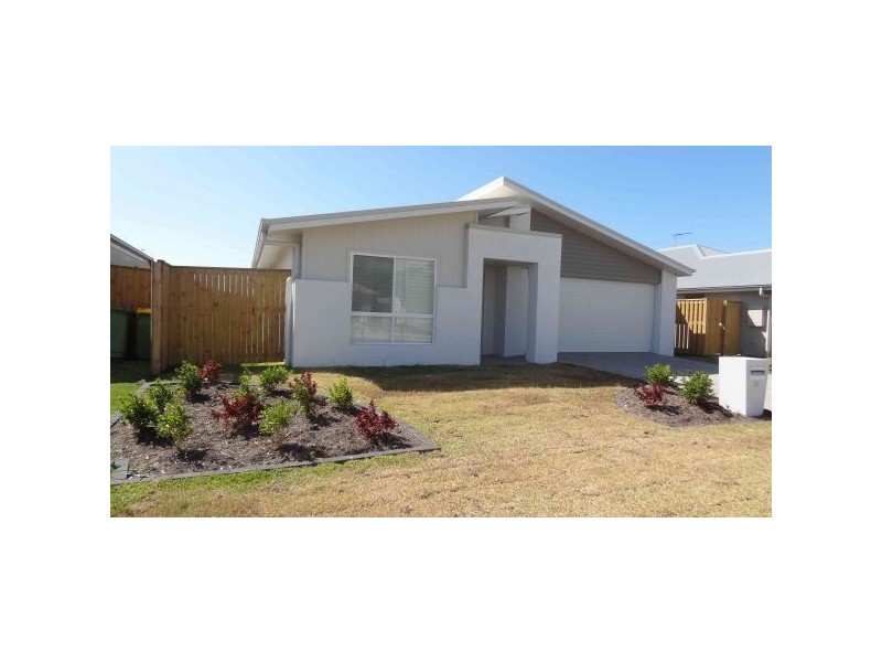 36 Scarborough circuit, Blacks Beach QLD 4740
