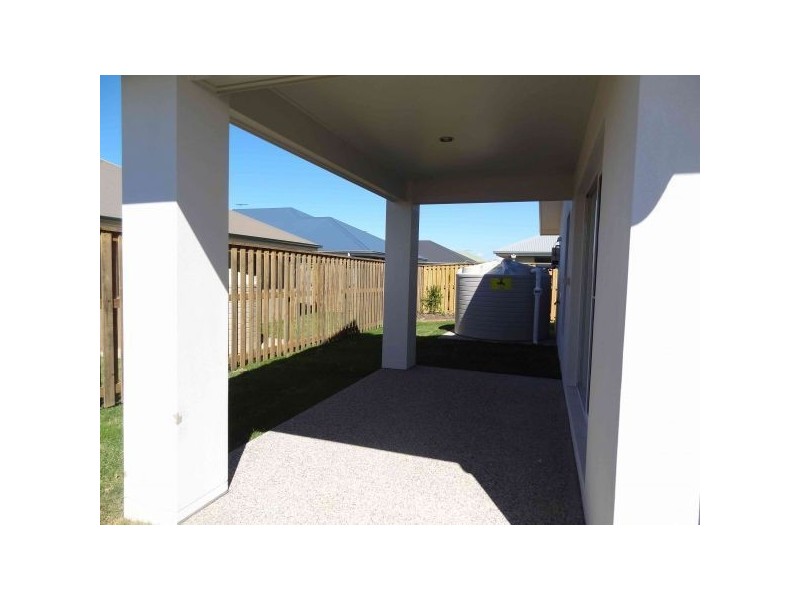 36 Scarborough circuit, Blacks Beach QLD 4740