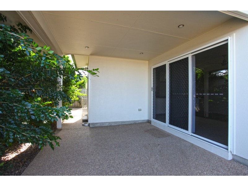 7 Sonoran St, Rural View QLD 4740
