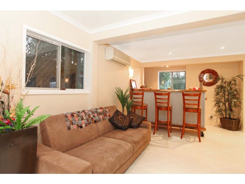 3 Pharlap Parade, Ooralea QLD 4740