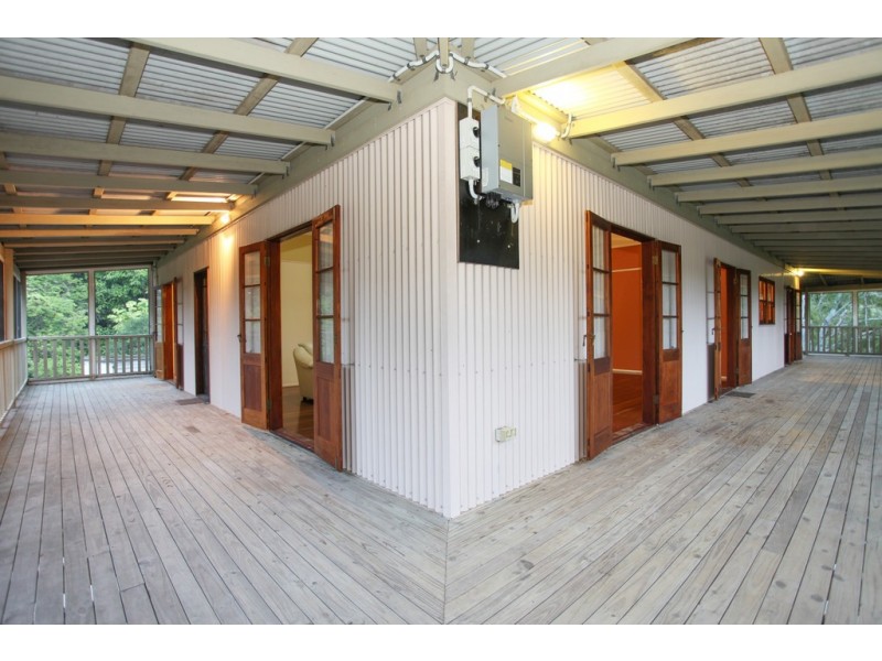 275 Slade Point Road, Slade Point QLD 4740