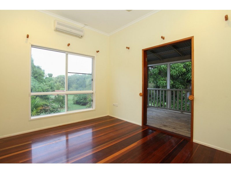 275 Slade Point Road, Slade Point QLD 4740