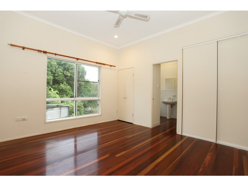 275 Slade Point Road, Slade Point QLD 4740