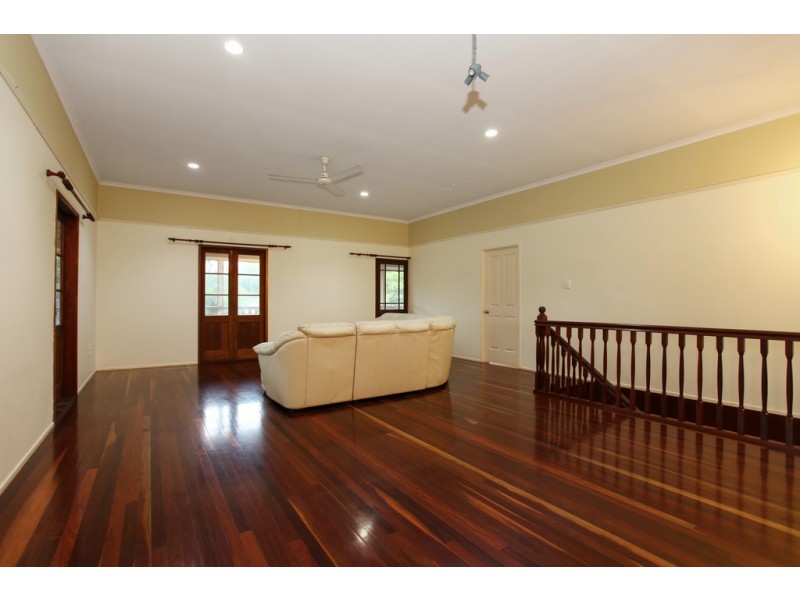 275 Slade Point Road, Slade Point QLD 4740
