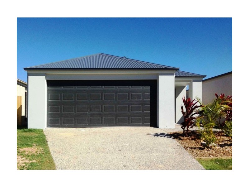 12 Warilla View, Blacks Beach QLD 4740