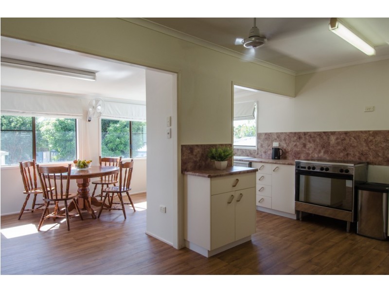 32 Yaralla Avenue, East Mackay QLD 4740