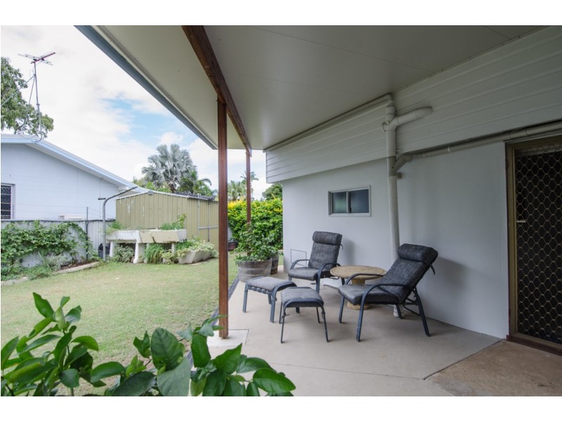 32 Yaralla Avenue, East Mackay QLD 4740